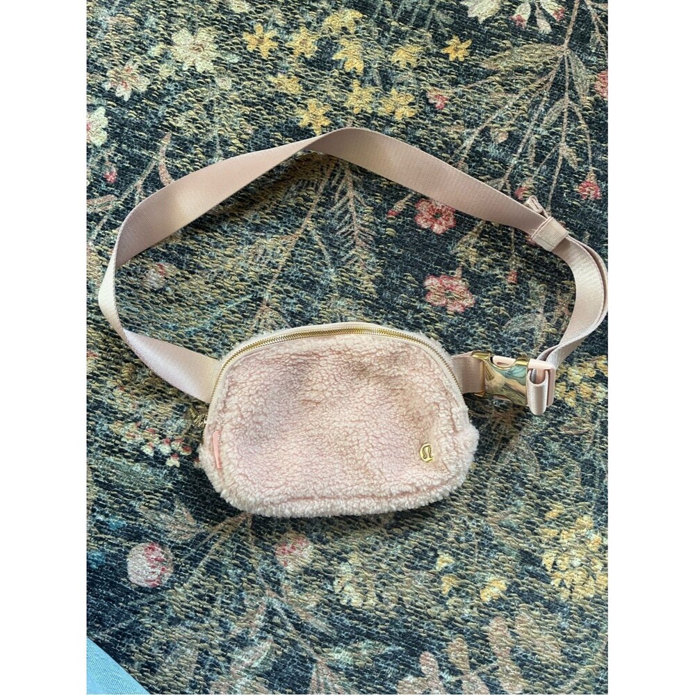 Lululemon Everywhere Pink Sherpa Belt Bag